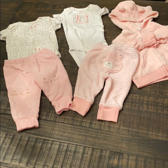 Carter's Other - 🦋 3 Month Carter’s Outfits ( 5 pieces)
